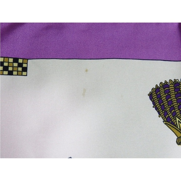 Elegant Purple and White Equestrian Scarf - Picture 10 of 11